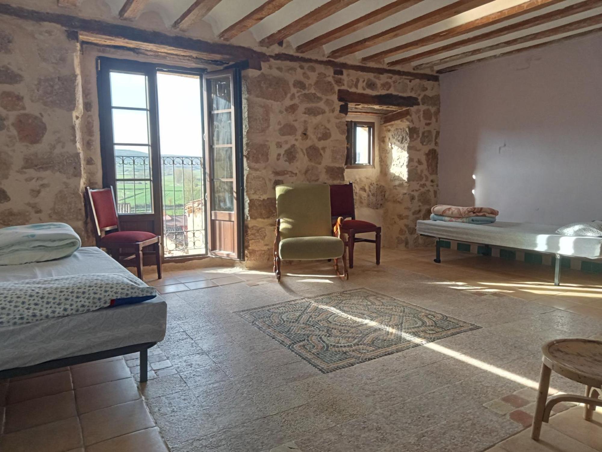 Albergue De Peregrinos Casa Nostra Castrojeriz Luaran gambar