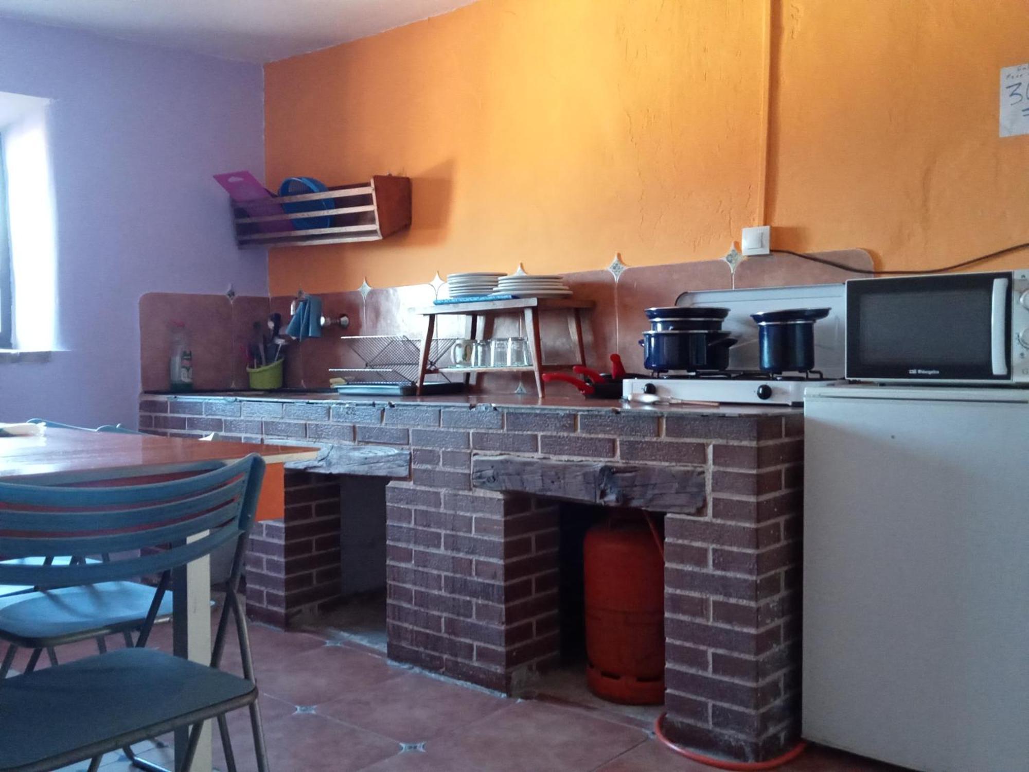 Albergue De Peregrinos Casa Nostra Castrojeriz Luaran gambar