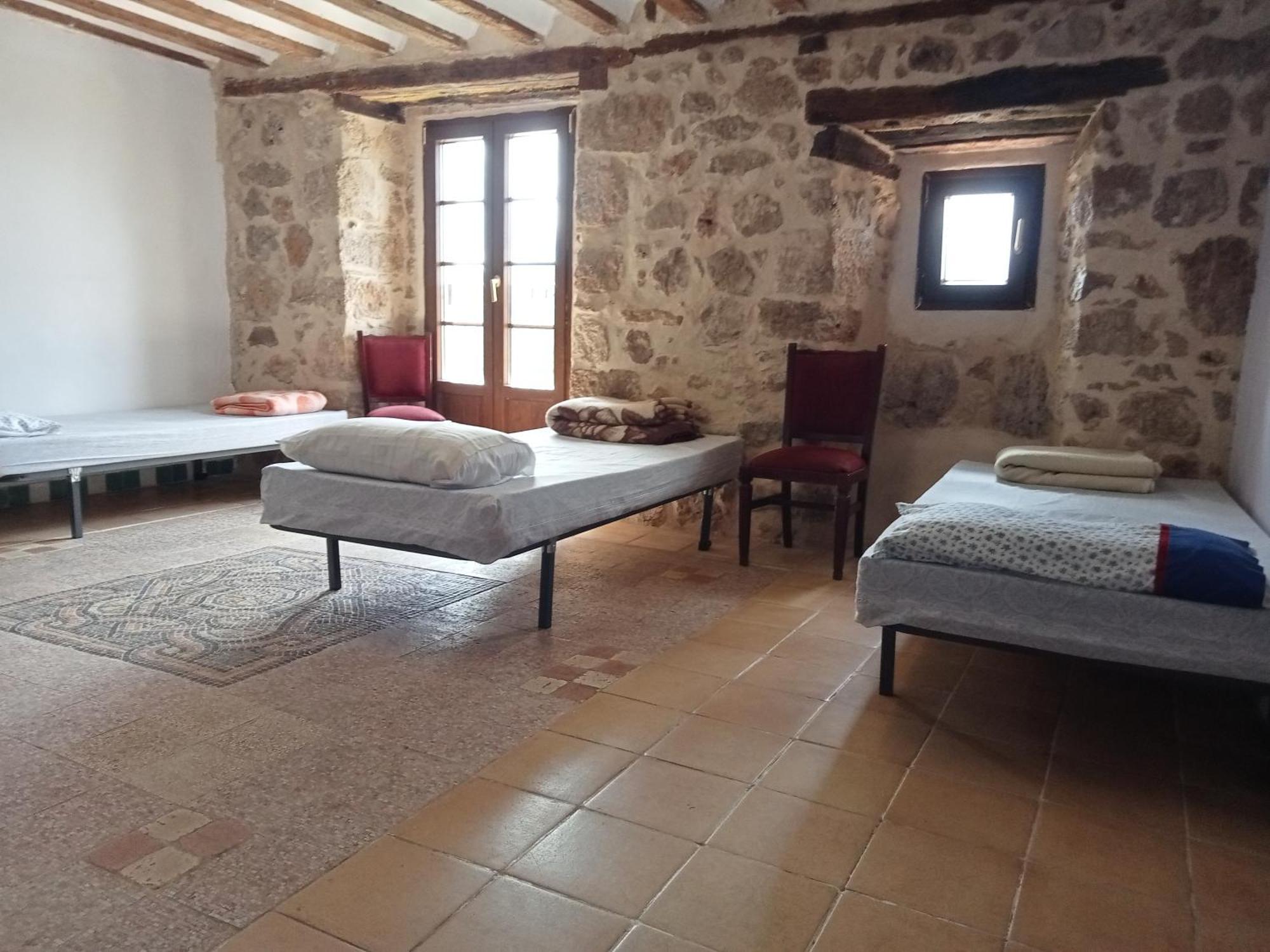 Albergue De Peregrinos Casa Nostra Castrojeriz Luaran gambar